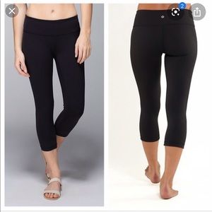 Lululemon Wunderunders black cropped